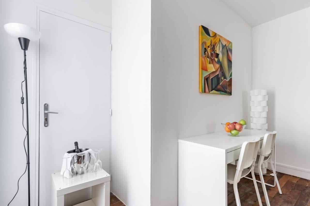 Triplex Magenta Quest Daire Paris Dış mekan fotoğraf